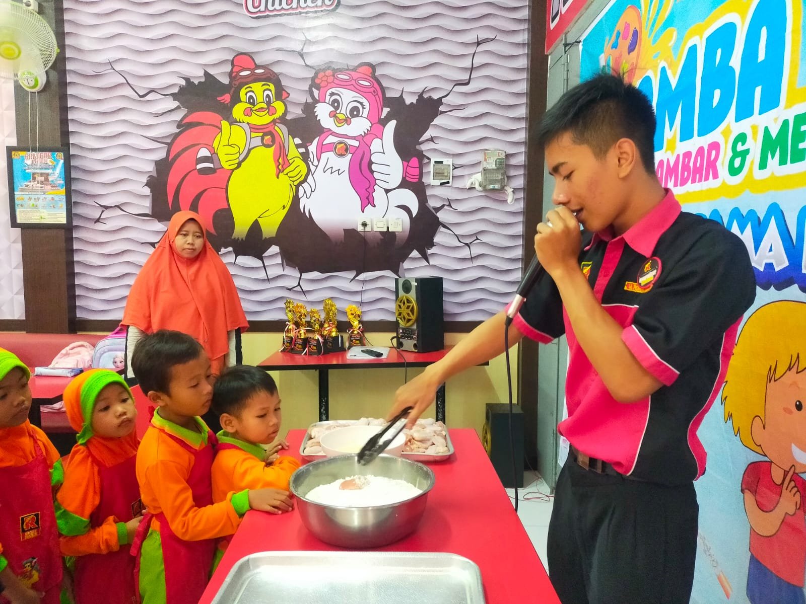 Puncak Tema Kebutuhan Makanan
