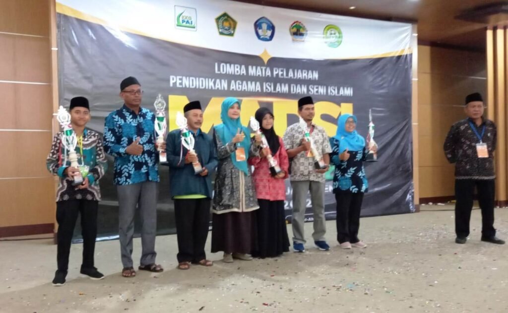 Juara 1 Kaligrafi MAPSI Tingkat Provinsi