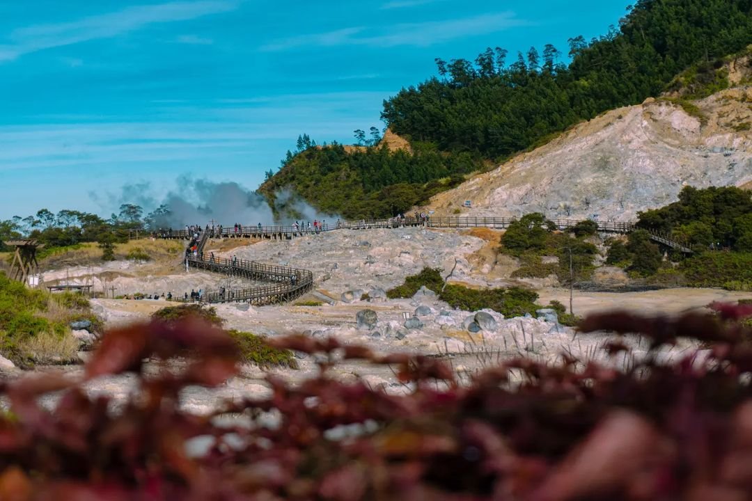 Legenda Kawah Sikidang di Dieng