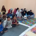Siswa SDIT Insan Mulia Karangkobar Asyik Dengar Dongeng Kak Busro