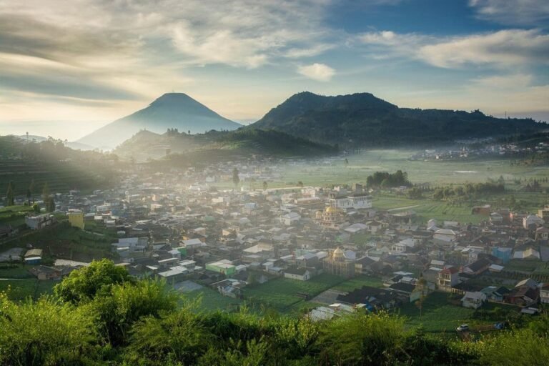 8 Obyek Wisata yang Dapat Dikunjungi Saat Berada di Dieng Wilayah Banjarnegara