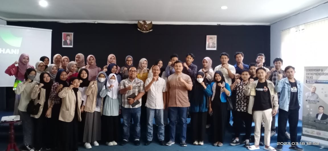 Ikabarata Selenggarakan Leadership dan Entrepreneurship Talks Di Politeknik Banjarnegara