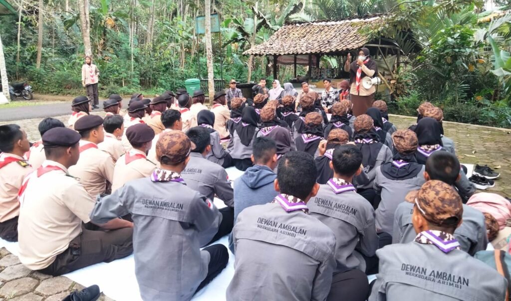 248b0759-e45b-473d-97f5-4a6c3558da4b-1024x604 Cegah Tawuran dan Pererat Persahabatan, Dua Pramuka Gelar Anjangsana