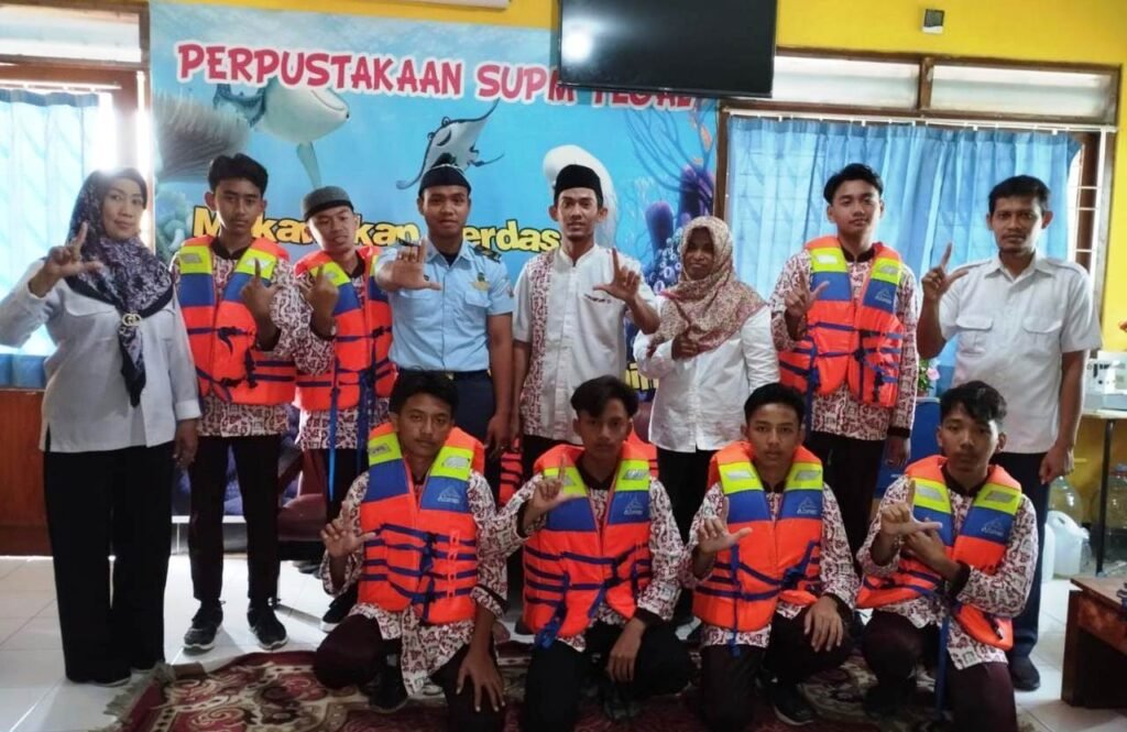 Belasan Siswa Usamah Boarding School Gerudug SUPM Kota Tegal