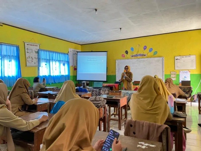 Guru SD Banjarnegara Ciptakan Media Pembelajaran Inovatif Difa Tara