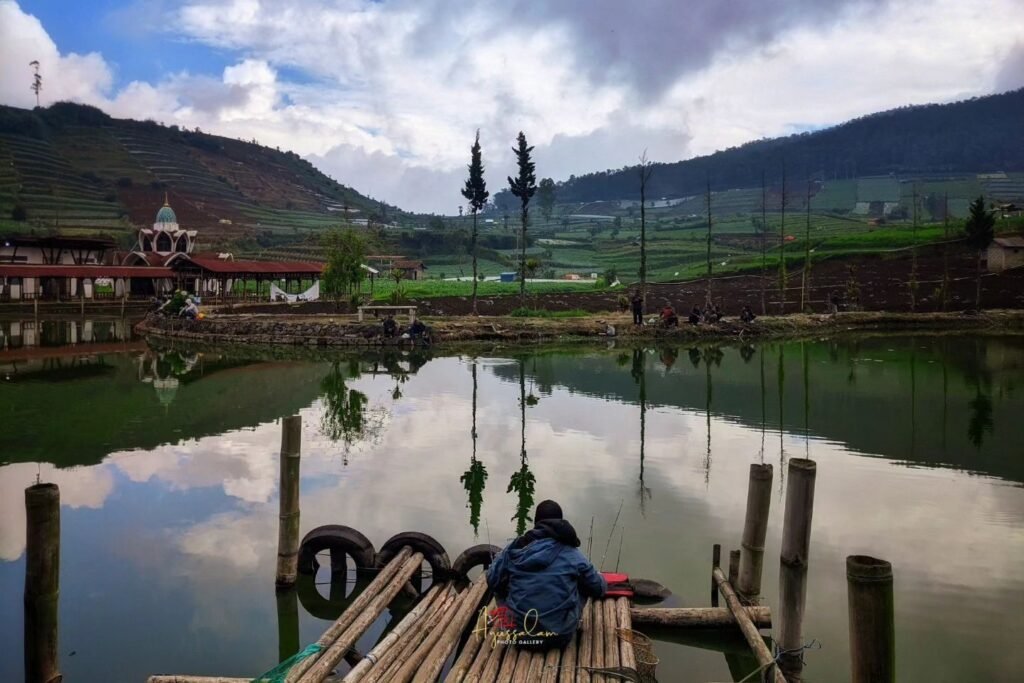 Telaga Sewiwi: Permata Tersembunyi di Dataran Tinggi Dieng, Banjarnegara