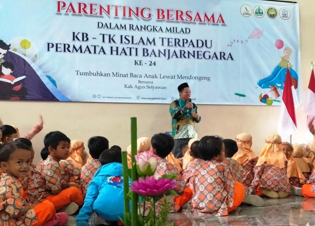 Milad KB-TK IT Permata Hati Banjarnegara ke-24: Peran Ayah dalam Menumbuhkan Budaya Literasi Anak