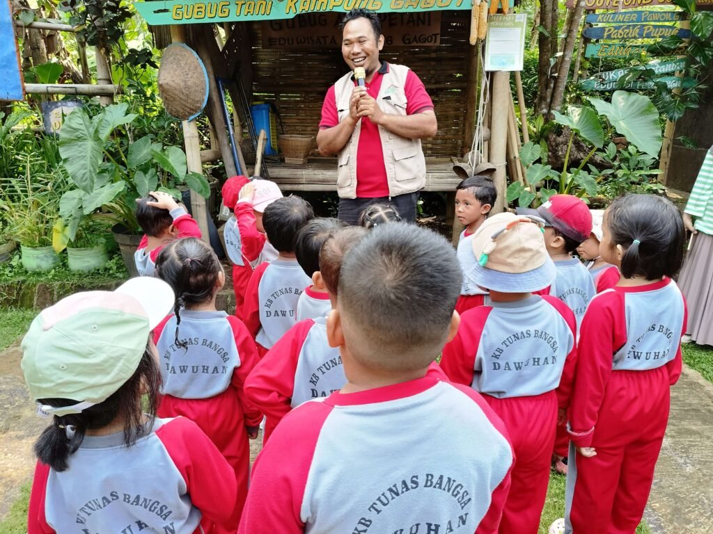 Serunya Outing Class di Kampung Gagot: Belajar Alam Sambil Bermain