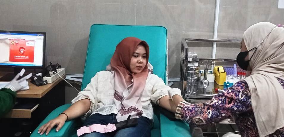 Donor Darah Dapat Kado Cinta? Ini Kejutan dari PMI Banjarnegara di Hari Donor Darah Sedunia 2025