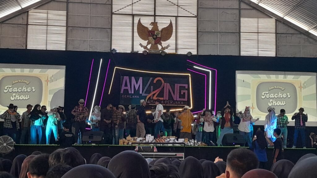 4d8983ce-ec3a-45fc-a345-b334857ac67d-1024x576 Miss Grand Tourism 2025 Anis Hilmi Basman Kembali ke SMANSA PERJAKA, Seru Banget!